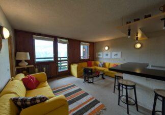 Scenic three rooms Grand Ourse